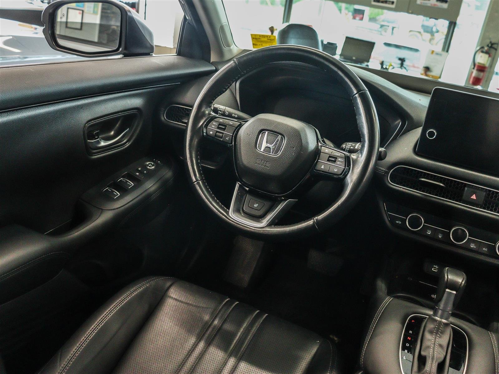 Honda HR-V EX-L 2026 Silver Ottawa & Gatineau - photo #13