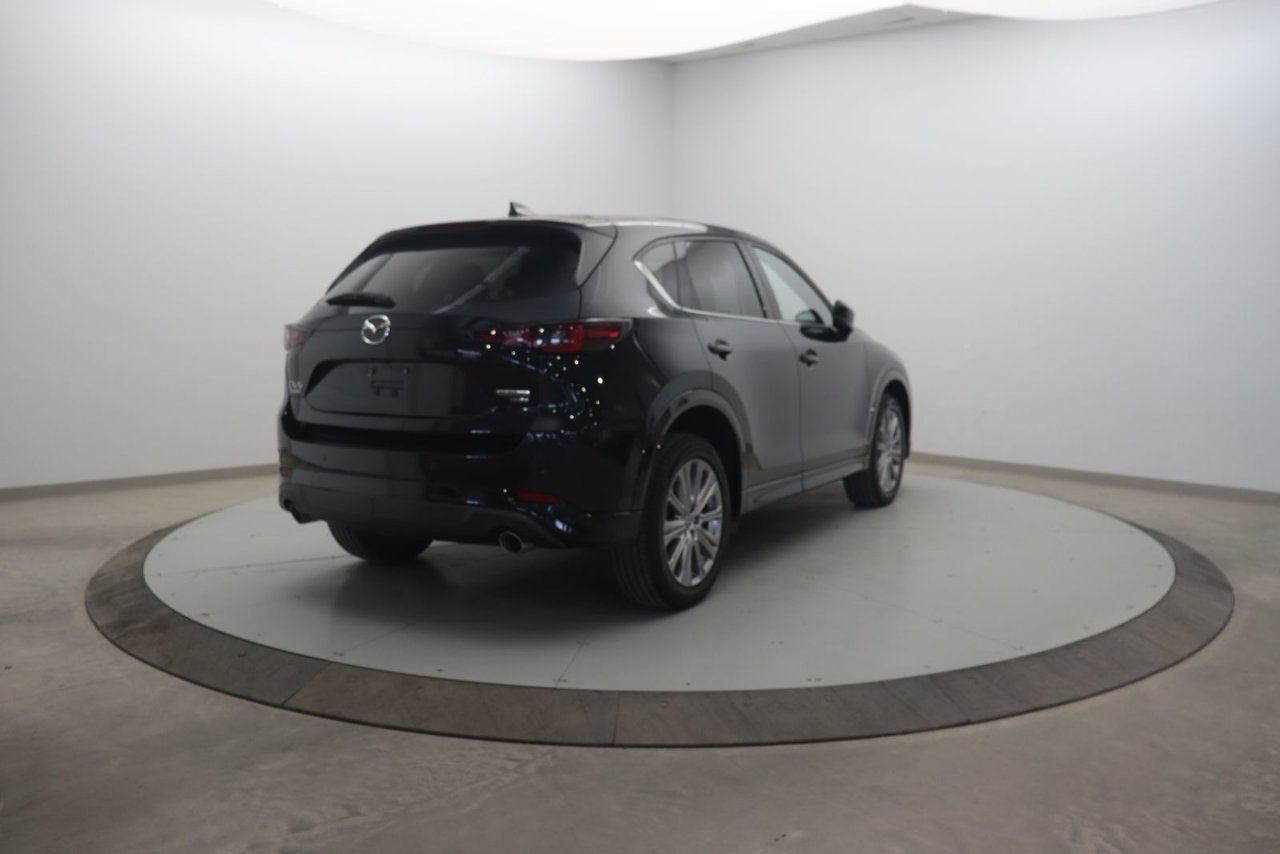Mazda CX-5 NIV JM3KFBEY7N0614088 2022 Noir Chicoutimi - photo #3