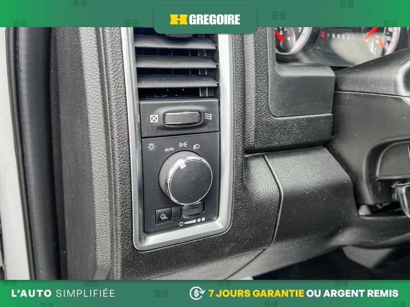 Ram 1500 2023 Blanc Laval - photo #17