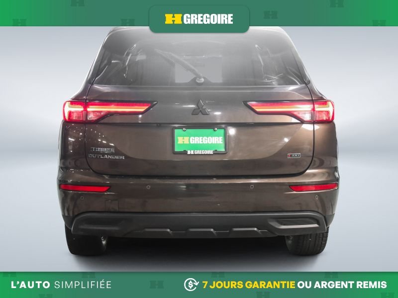 Mitsubishi Outlander 2022 Vert Saint-Eustache - photo #5