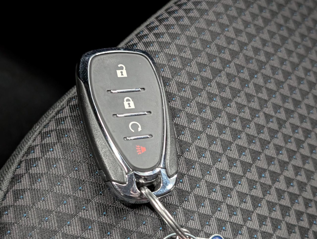 2023 Chevrolet Bolt EUV LT Saint-Eustache - photo #23