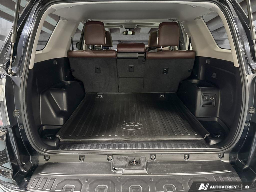 2016 Toyota 4Runner 2700001A | SR5 Black Edmonton - photo #10