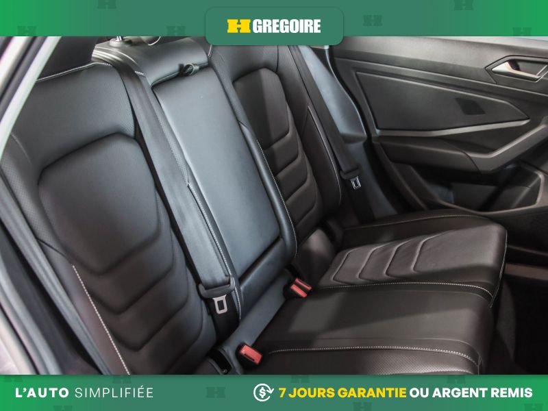 Volkswagen Jetta 2022 Gris Laval - photo #25
