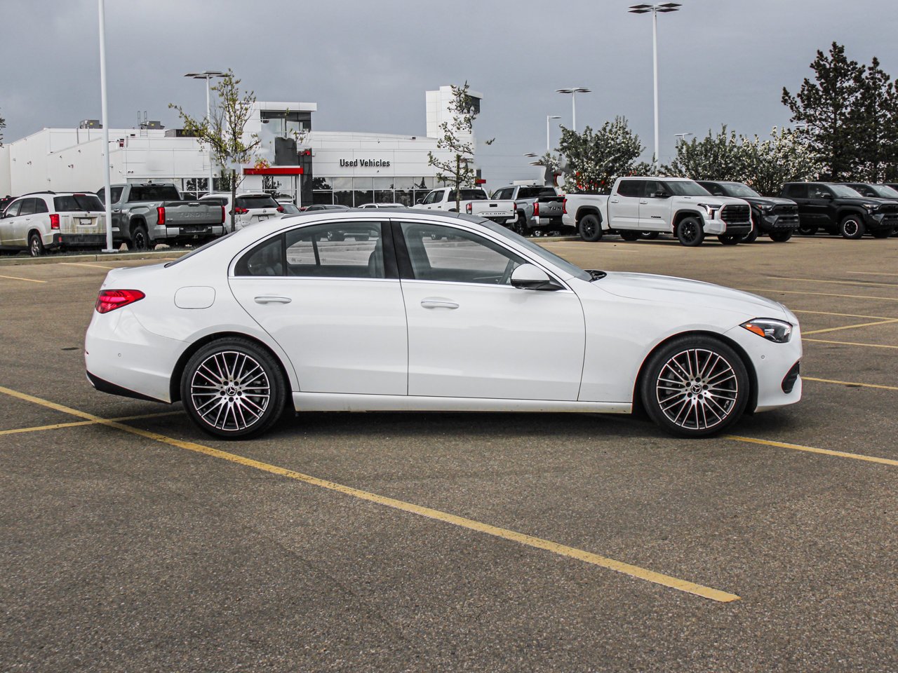 2024 Mercedes-Benz C-Class C 300 4MATIC Sedan White Sherwood Park - photo #9