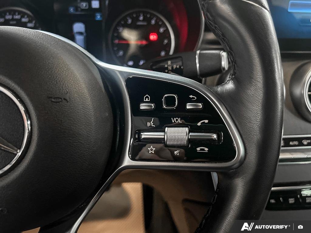 2021 Mercedes-Benz GLC 300 2601673A | GLC 300 Black Edmonton - photo #15