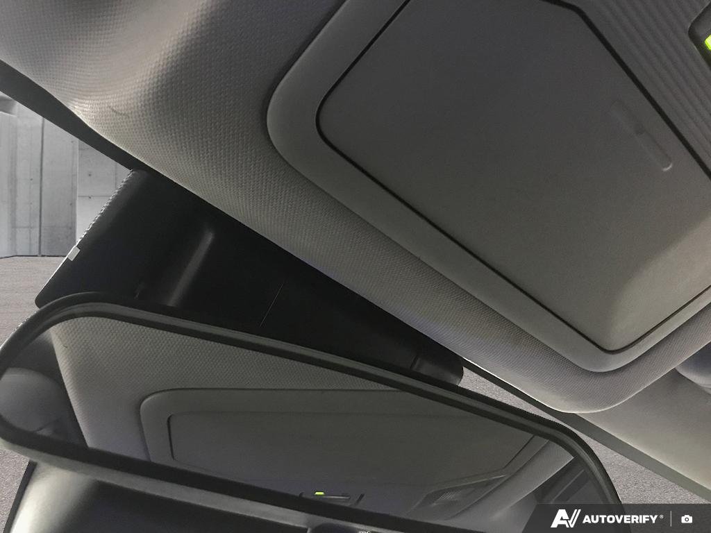 2023 Toyota RAV4 2601206A | LE White Edmonton - photo #20