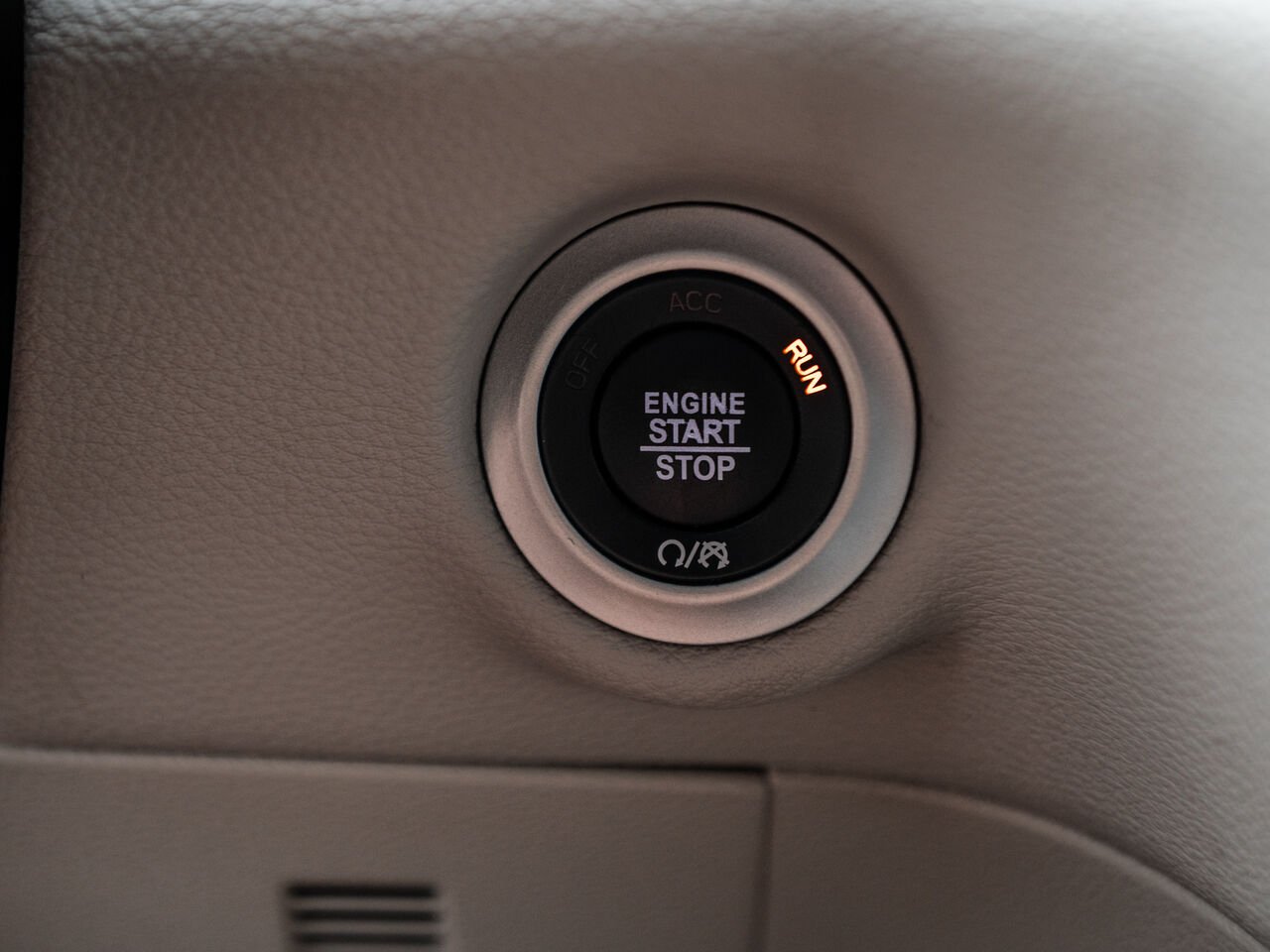 2023 Chrysler Pacifica Hybrid Blue Sainte-Julienne - photo #20