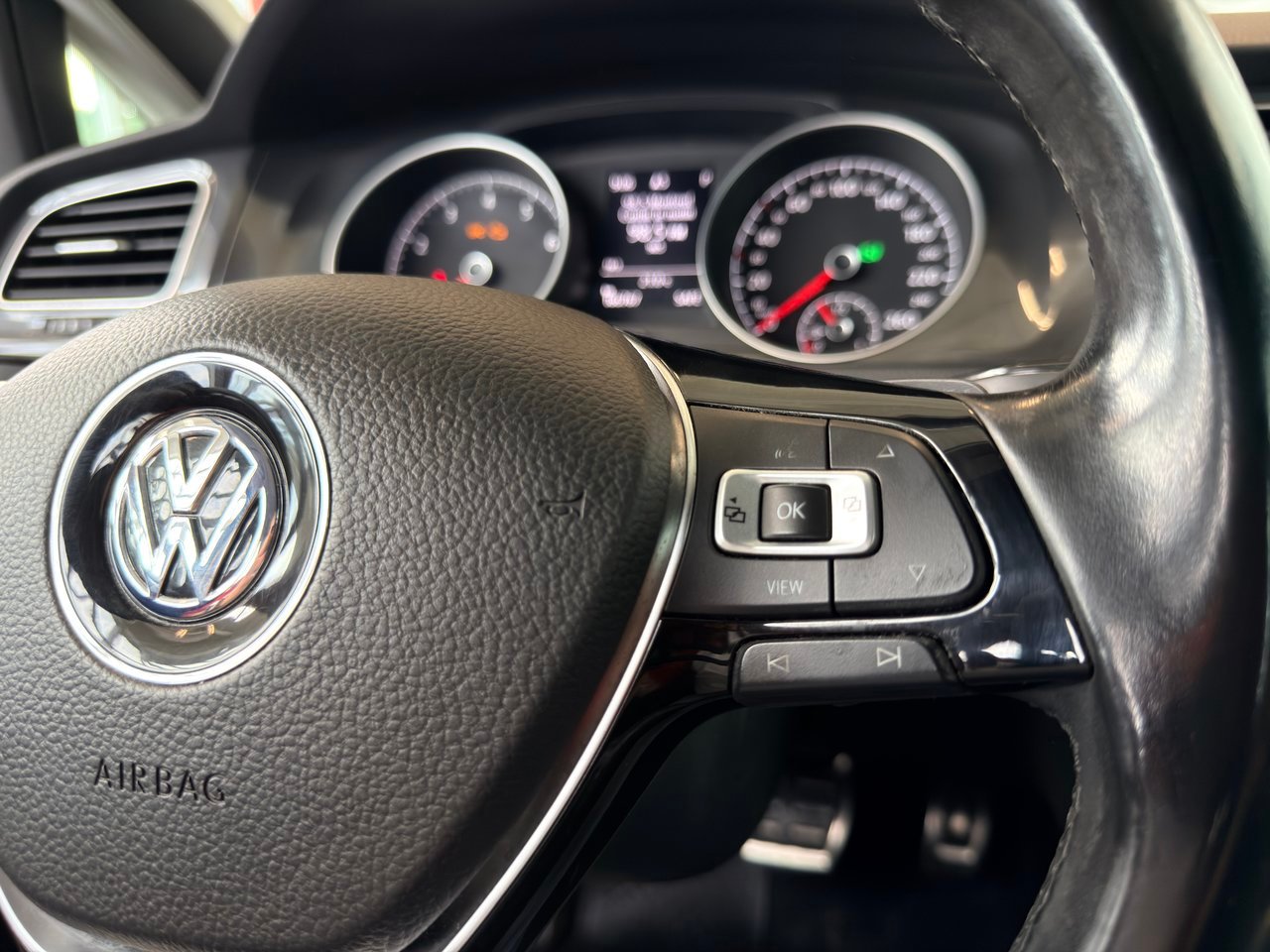 2019 Volkswagen Golf Alltrack Silver Notre-Dame-des-Prairies - photo #27