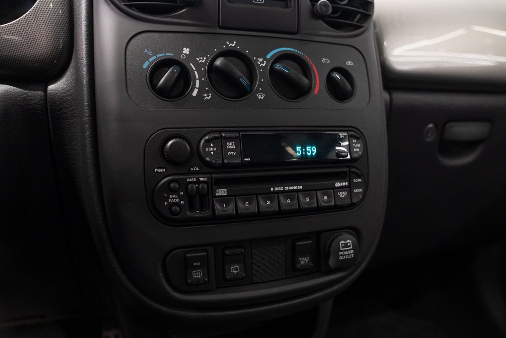 2004 Chrysler PT Cruiser Black Montreal - photo #35