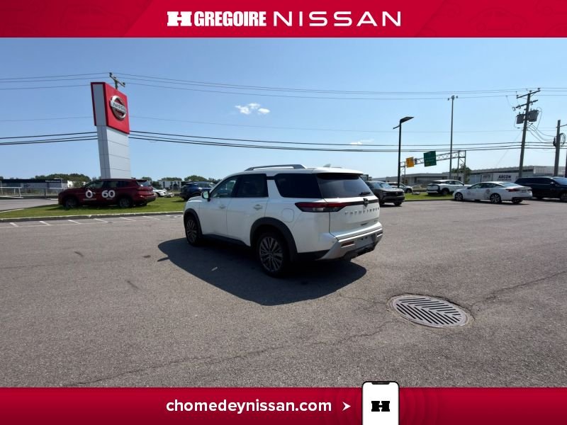 Nissan Pathfinder 2024 Blanc Saint-Eustache - photo #7