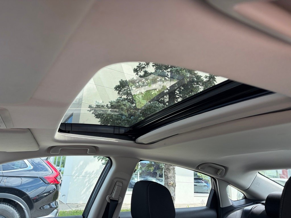 2021 Honda Civic Sedan EX Black Gatineau - photo #17