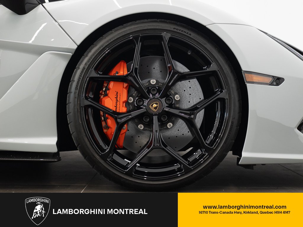 Lamborghini Revuelto PRE-OWNED 2024 Kirkland - photo #8