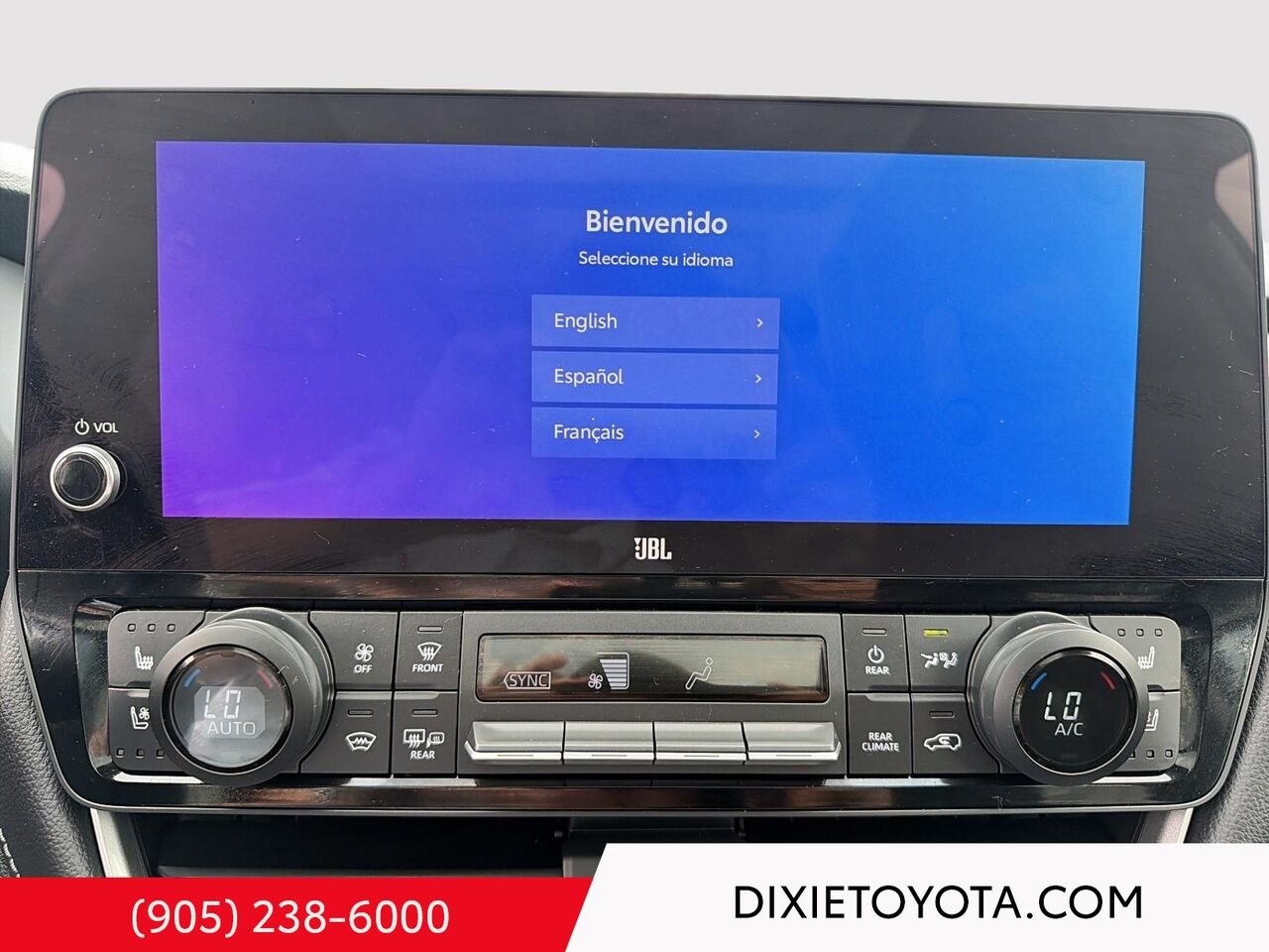 2025 Toyota Grand Highlander HYBRID LIMITED AWD / HEATED AND VENTILATED SEATS / MOONROOF / ALLOY WHEELS / CARPLAY AND ANDROID AUTO White Mississauga - photo #15