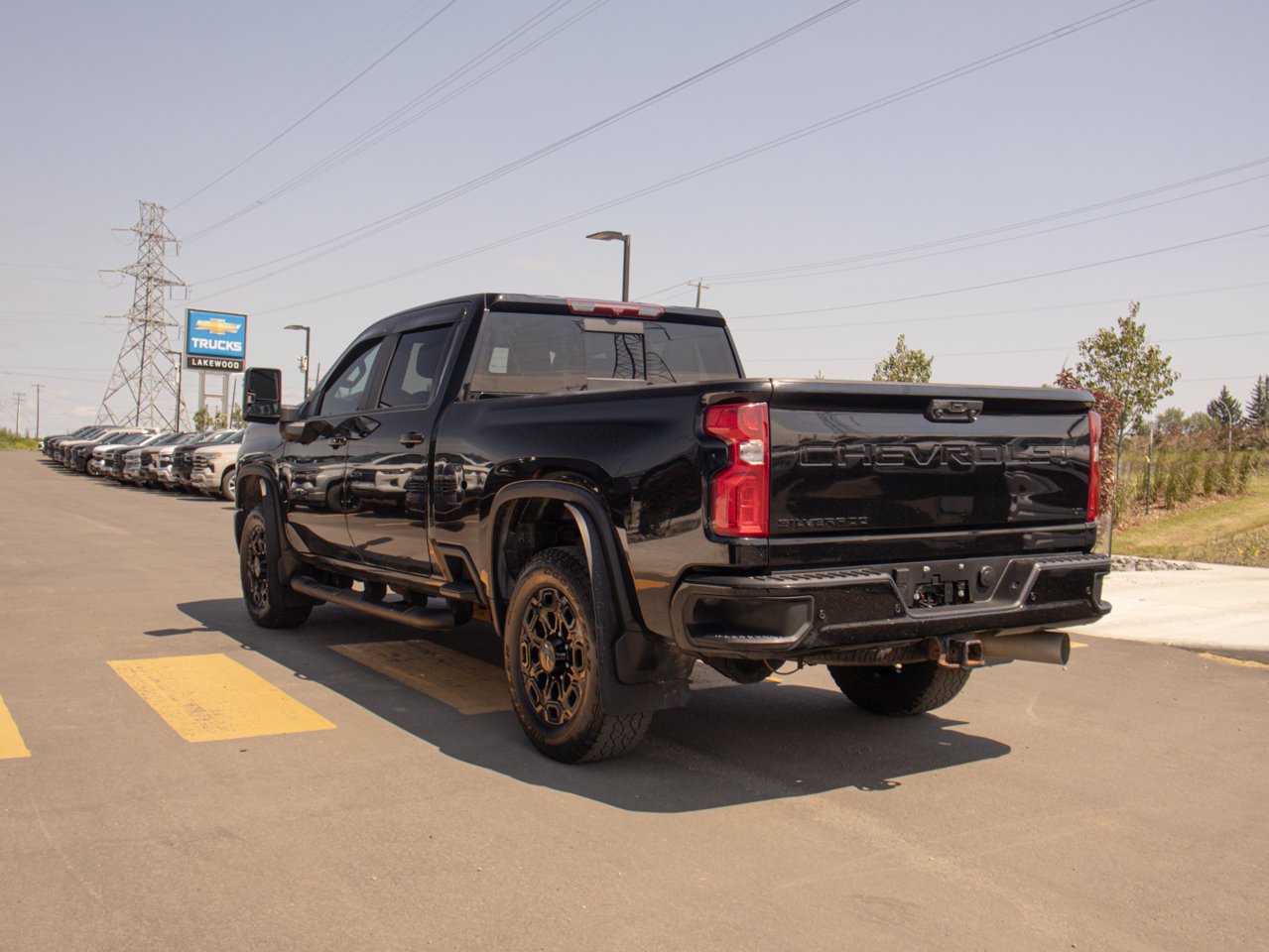 2024 Chevrolet Silverado 2500HD 4WD Crew Cab 159 LT Black Sherwood Park - photo #7