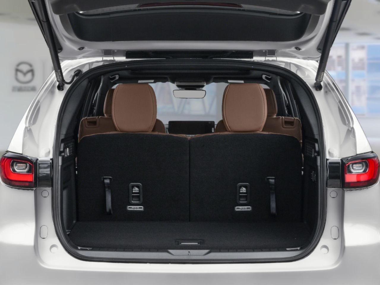 2026 Mazda CX-90 MHEV Signature TI Jet Black Mica Laval - photo #9