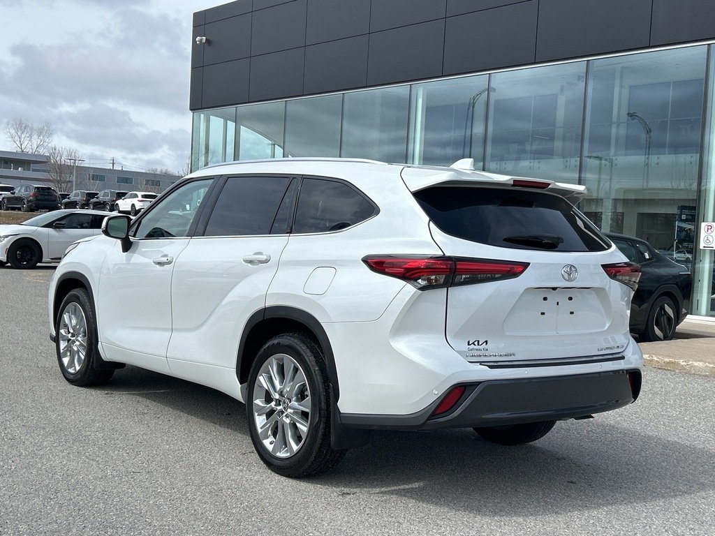 2023 Toyota Highlander White Gatineau - photo #3