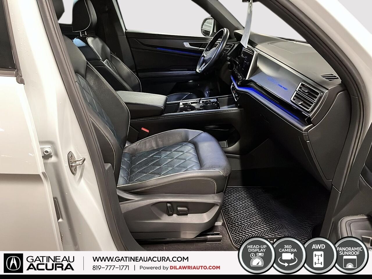 2024 Volkswagen Atlas Cross Sport 2.0 TSI Execline R-Line 4MOTION White Ottawa & Gatineau - photo #21