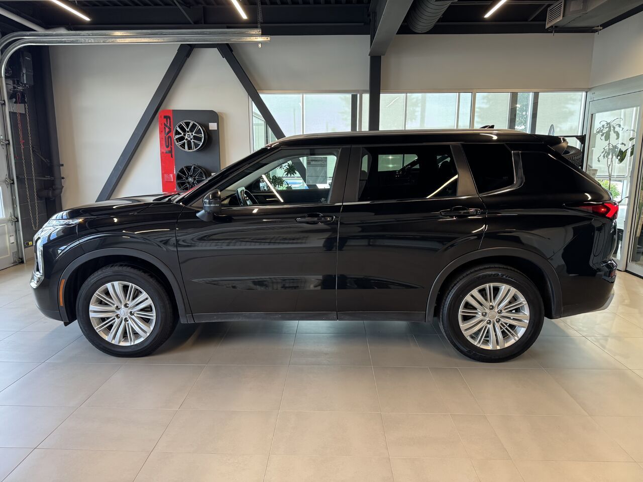 2024 Mitsubishi Outlander