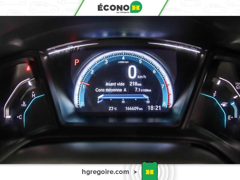 2018 Honda Civic White Blainville - photo #8