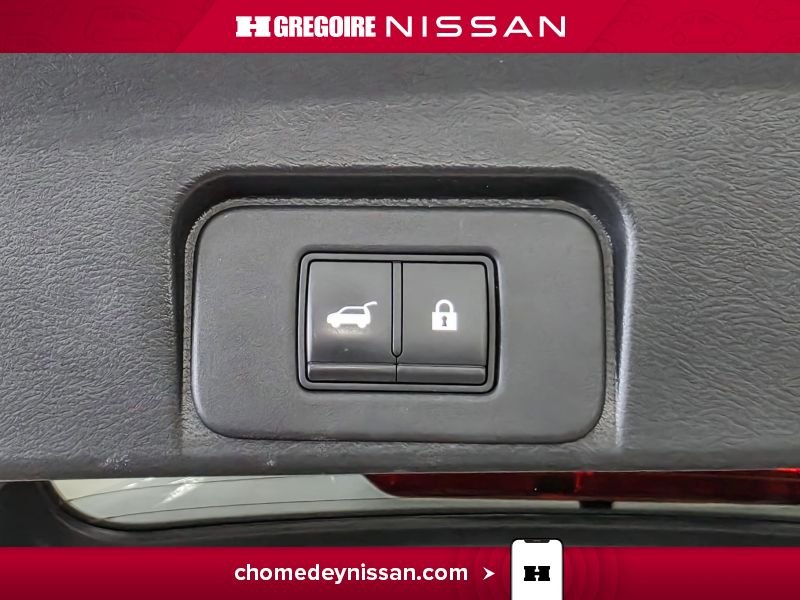 2021 Nissan Rogue White Saint-Eustache - photo #30