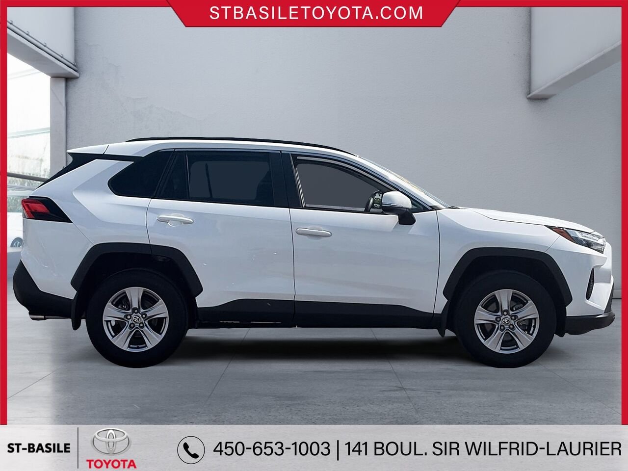 2025 Toyota RAV4 White Saint-Basile-le-Grand - photo #2