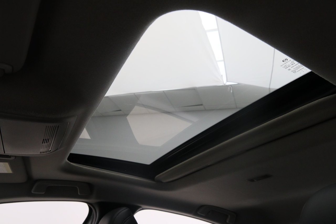 Mazda Mazda3 NIV JM1BPBDY0R1657937 2024 Gris Chicoutimi - photo #5