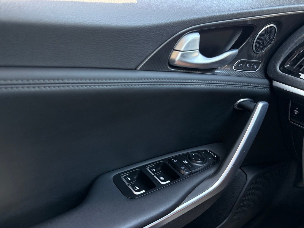 Kia Stinger 2018 Noir Gatineau - photo #10