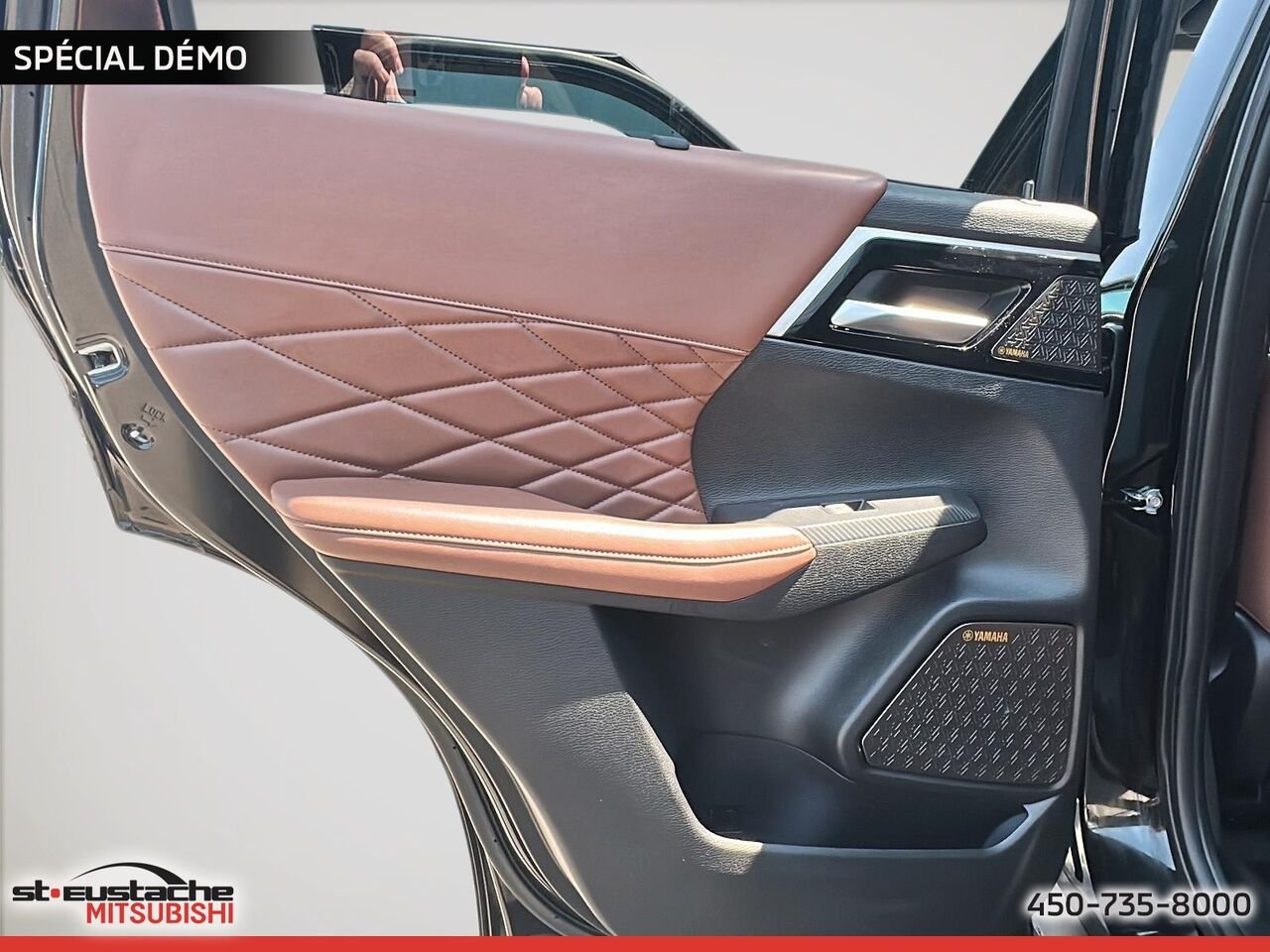 2026 Mitsubishi Outlander Black Diamond Saint-Eustache - photo #9