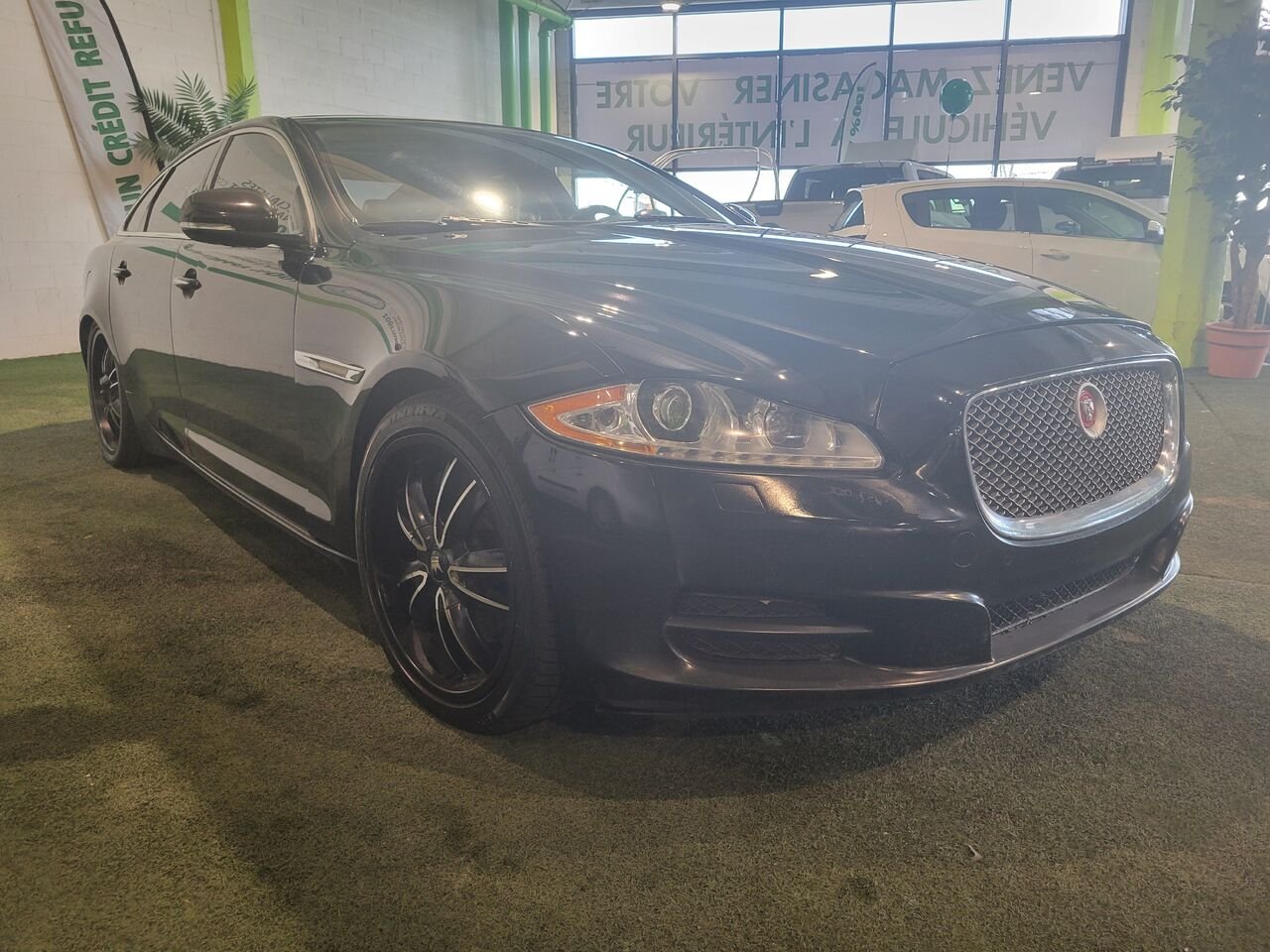 2014 Jaguar XJ Black  - photo #7