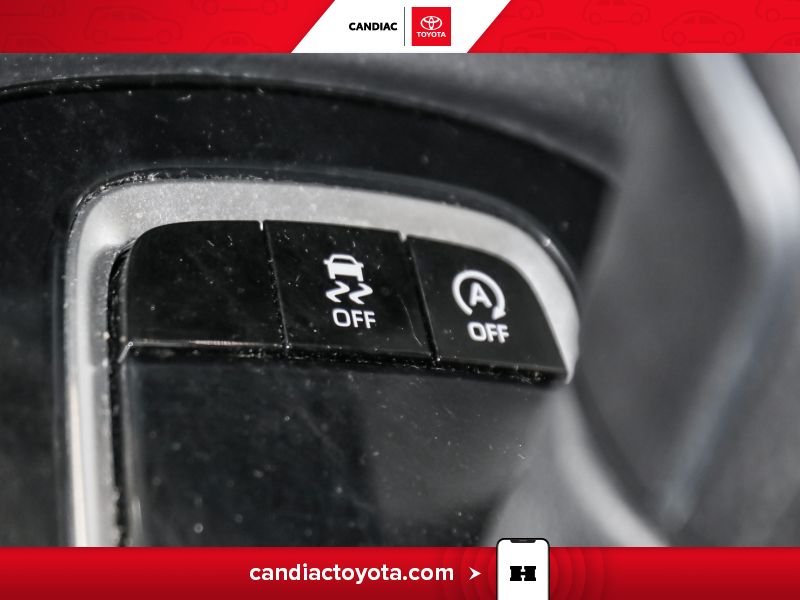 2022 Toyota Corolla Red Saint-Eustache - photo #28