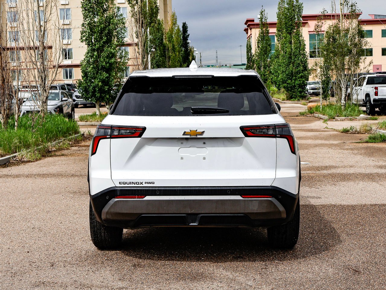 2026 Chevrolet Equinox AWD 4dr LT w/2LT White Sherwood Park - photo #11
