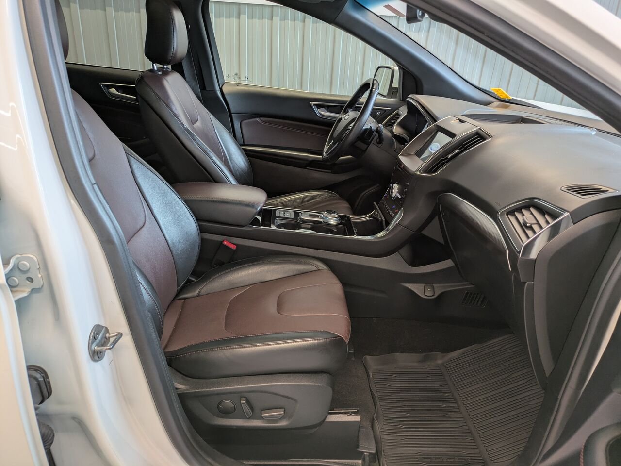 2020 Ford Edge White Gatineau - photo #17