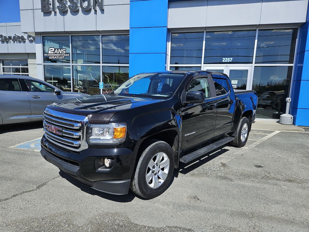 GMC Canyon SLE cabine multiplace 4RM, 128,3 po 2018 Noir Thetford Mines - photo #0