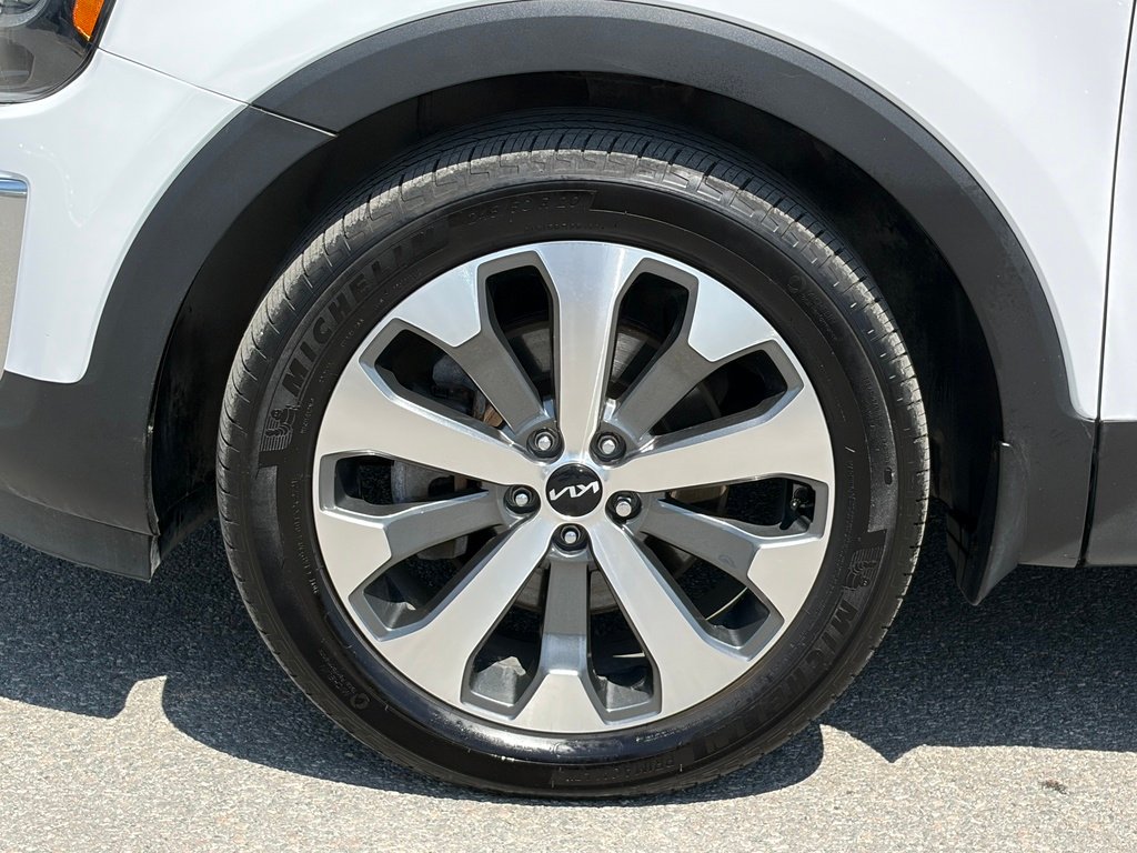 2022 Kia Telluride White Gatineau - photo #9