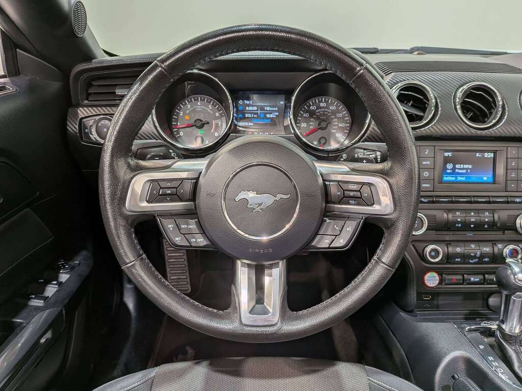 2015 Ford Mustang 2dr Conv V6 White Val-David - photo #14