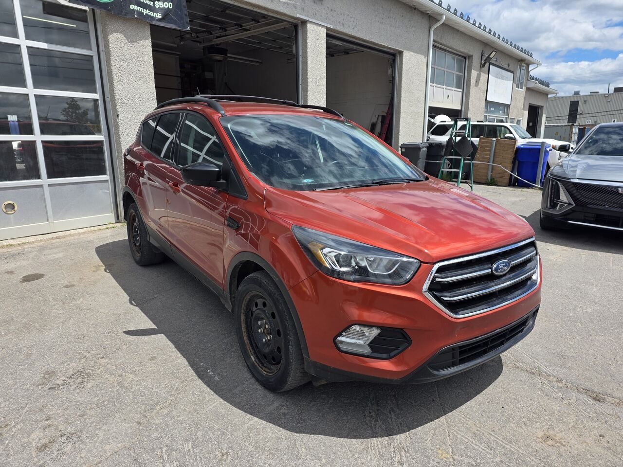 2019 Ford Escape Orange  - photo #8