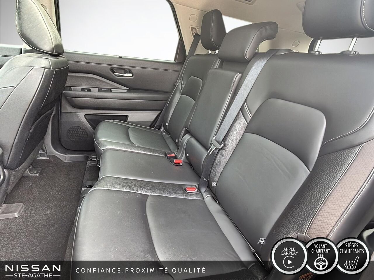 Nissan Pathfinder SL Ensemble Privilège AWD 2022 Noir Saint-Jérôme - photo #8