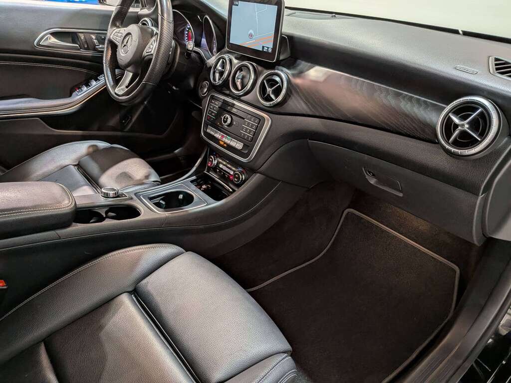 Mercedes-Benz CLA 2019 Noir Val-David - photo #12
