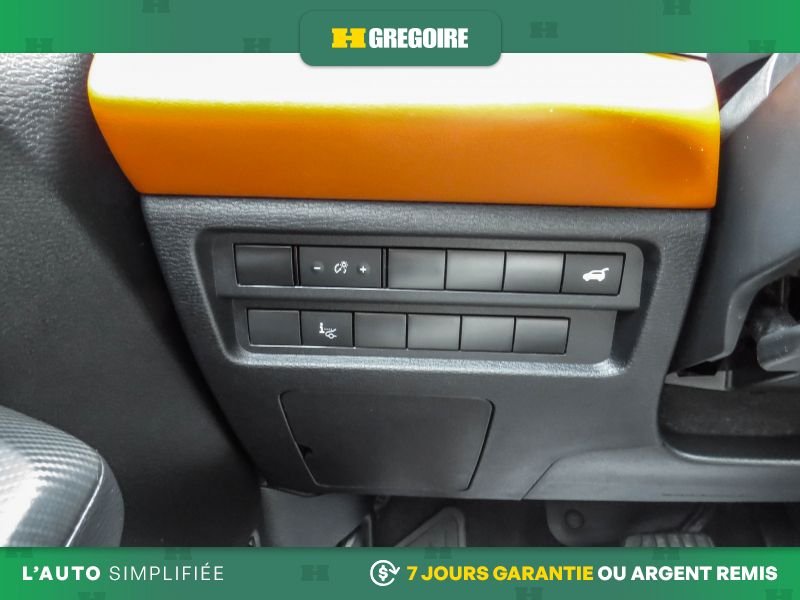 Mitsubishi Outlander 2023 Gris Blainville - photo #26