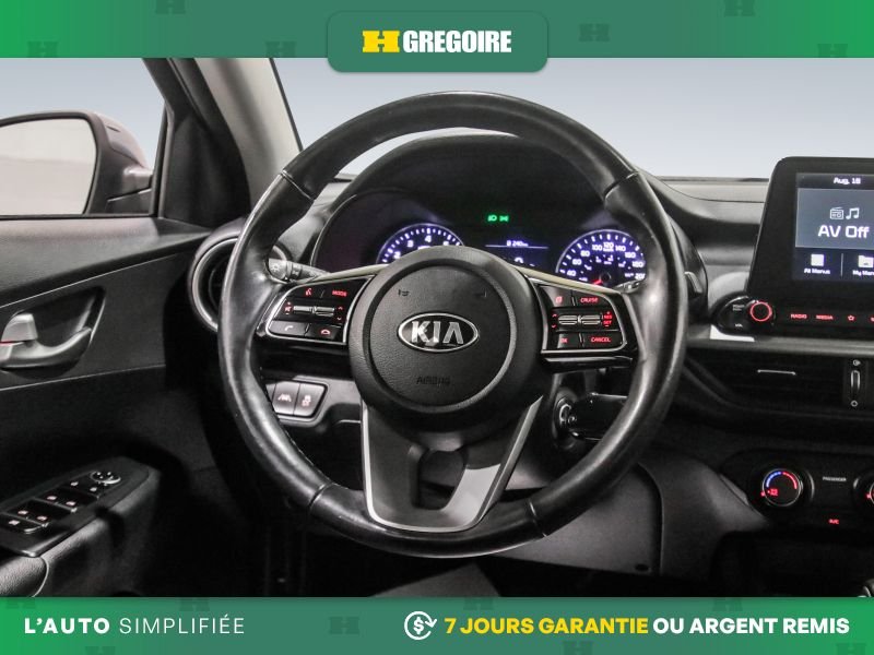 2019 Kia Forte Grey Laval - photo #18