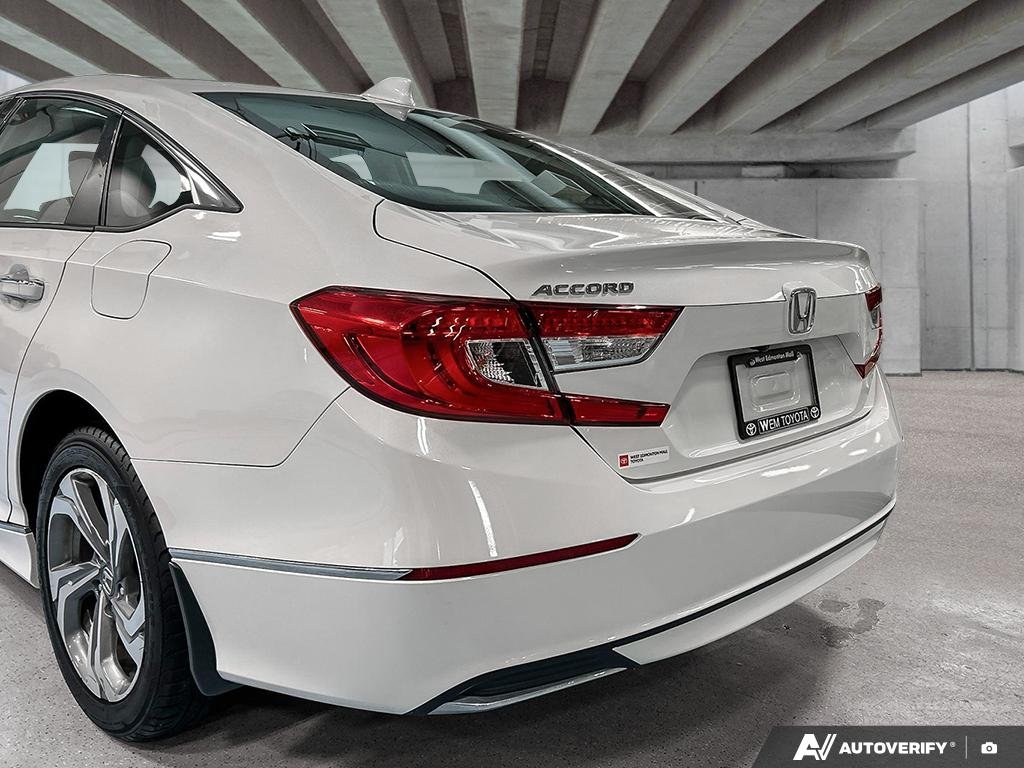 2019 Honda Accord Sedan 2600116B | EX-L White Edmonton - photo #10