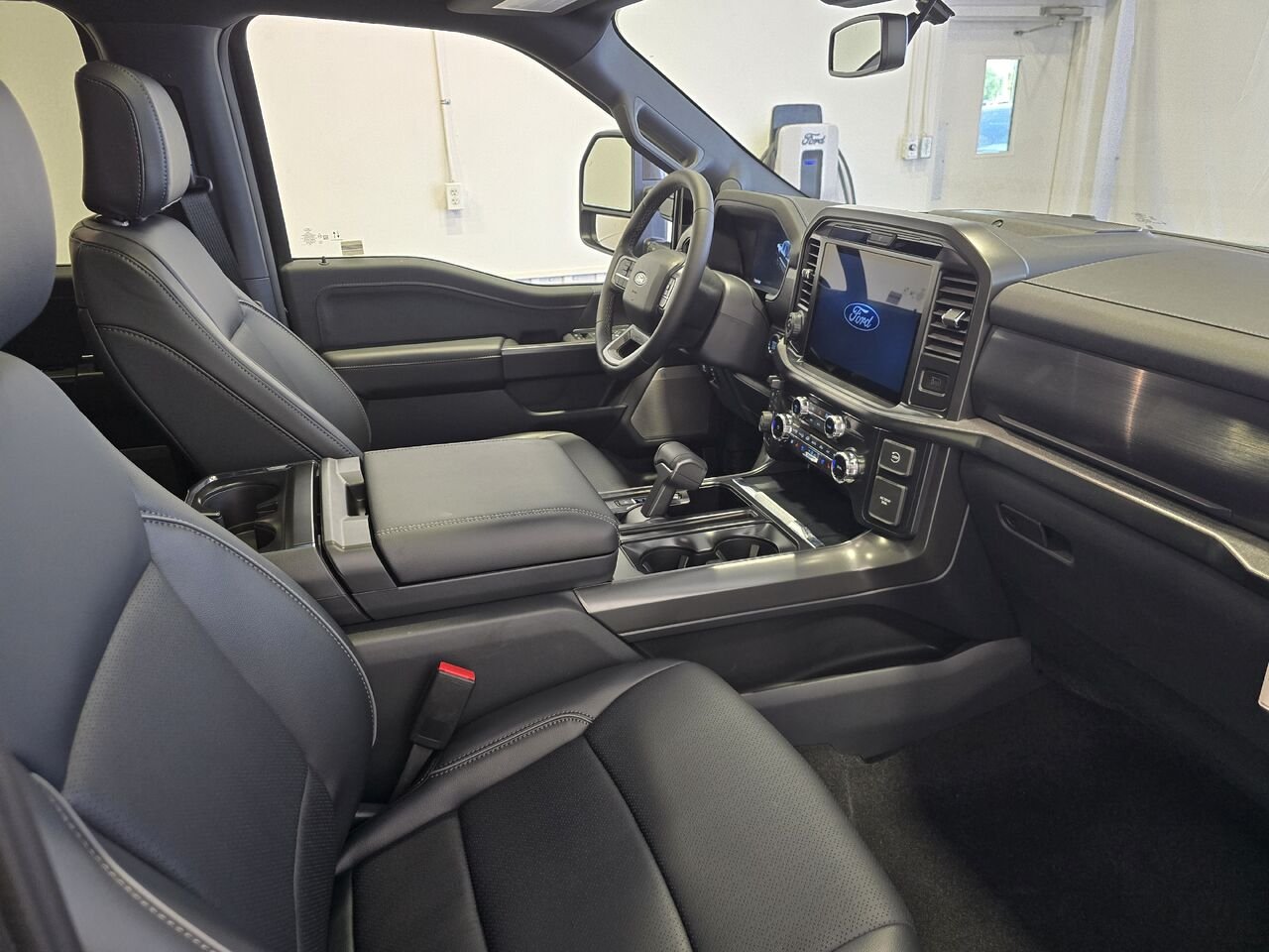 2026 Ford F-150 Antimatter Blue Metallic Châteauguay - photo #7