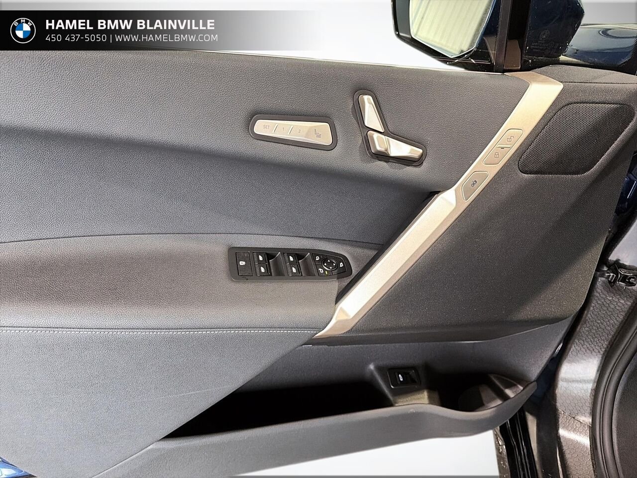 2024 BMW iX xDrive40 véhicule d'activités sportives Blue Blainville - photo #9