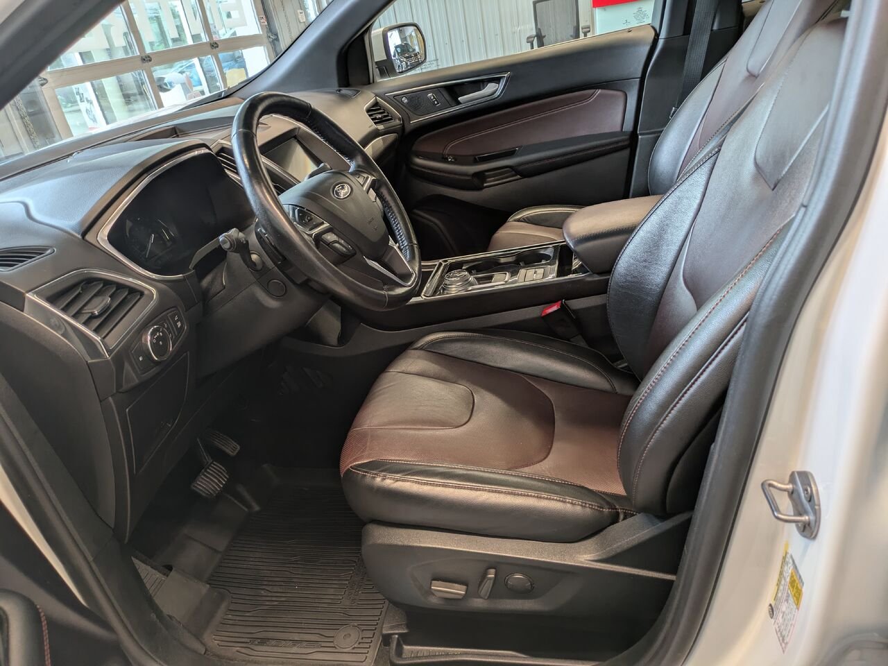 2020 Ford Edge White Gatineau - photo #16
