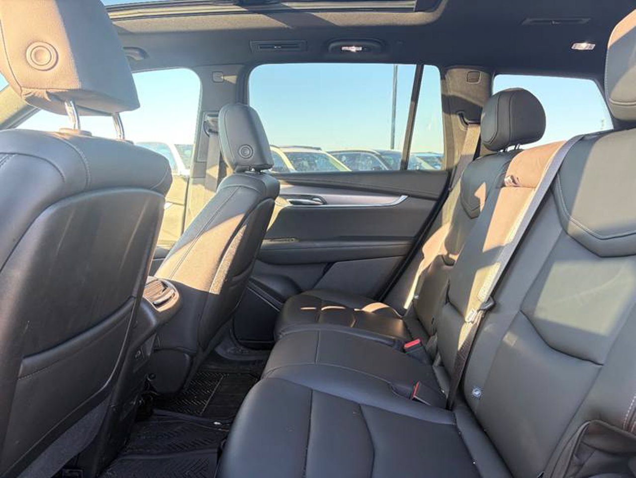 2024 Cadillac XT6 AWD 4dr Luxury Grey Sherwood Park - photo #5