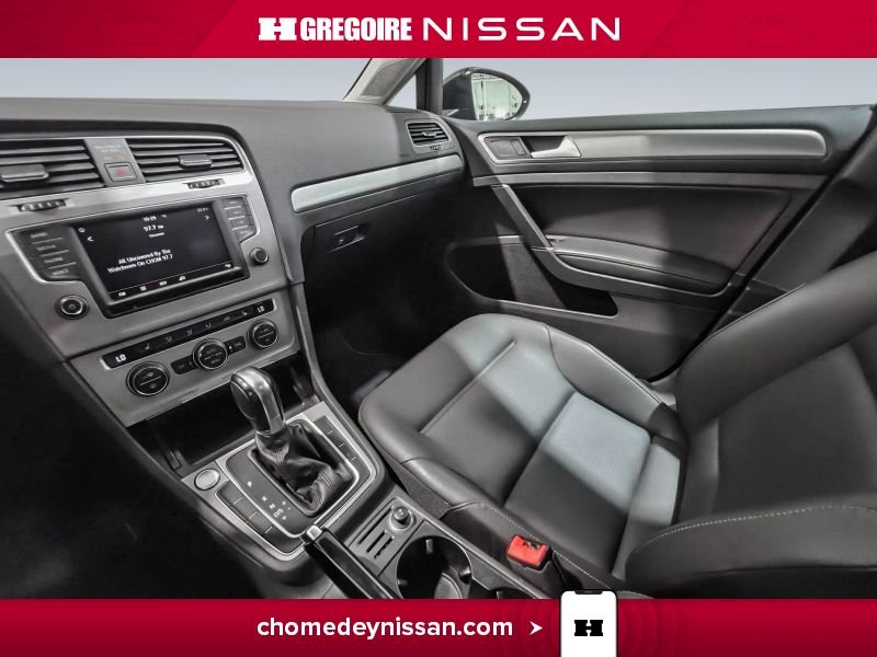 2016 Volkswagen Golf Black Saint-Eustache - photo #22