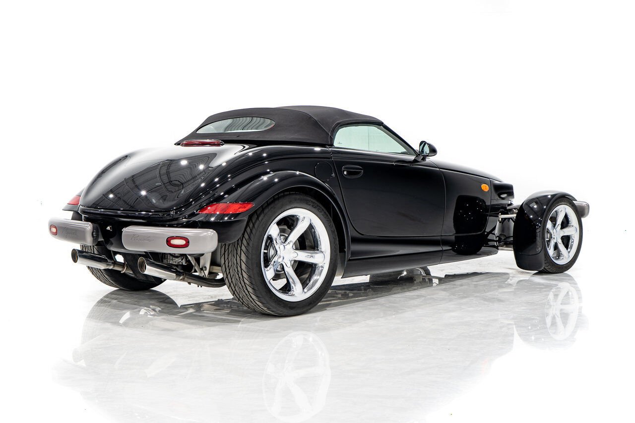 1999 Plymouth Prowler Desirable Black Colour with only 7,611KM (4756mi) from new **PRICE IN USD** Black Montreal - photo #65