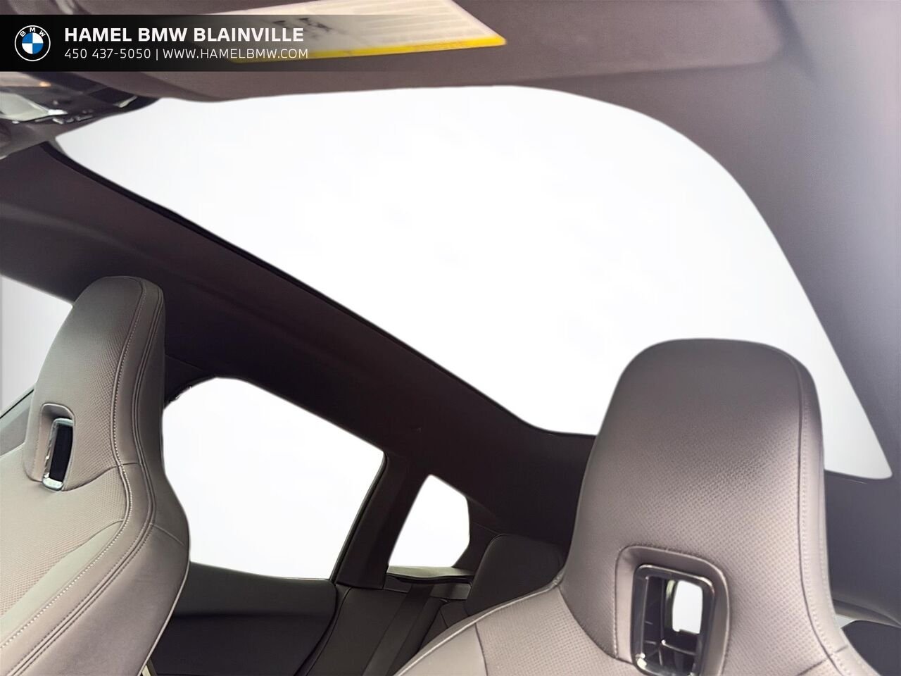 2024 BMW iX M60 xDrive véhicule d'activités sportives White Blainville - photo #14