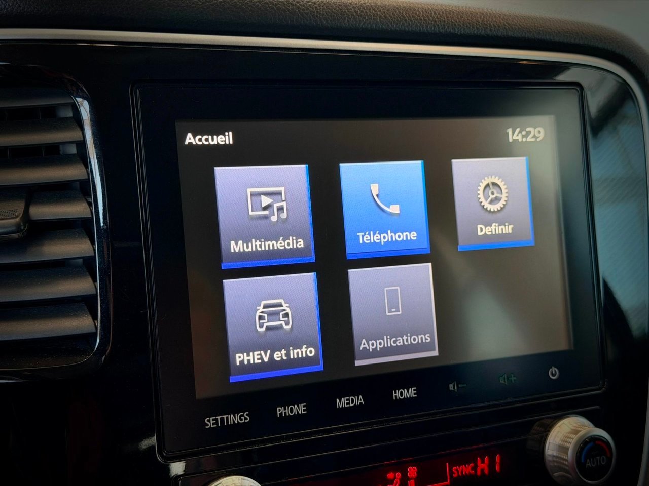 Mitsubishi Outlander PHEV 2020 Noir Notre-Dame-des-Prairies - photo #29