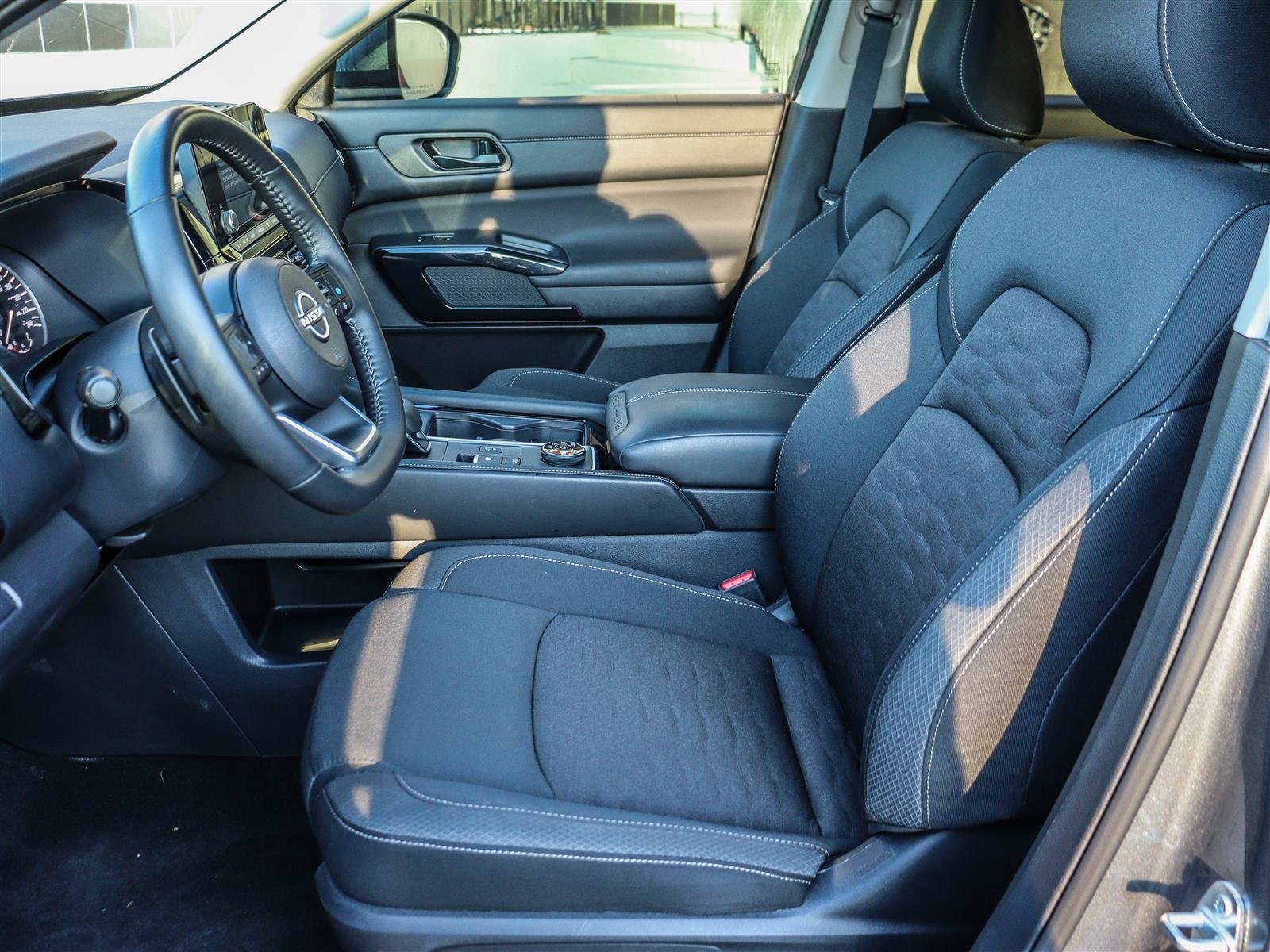 Nissan Pathfinder 2025 Grey Ottawa & Gatineau - photo #6